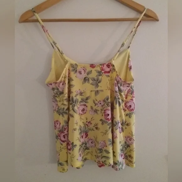 Ambiance Top - Picture 2 of 3